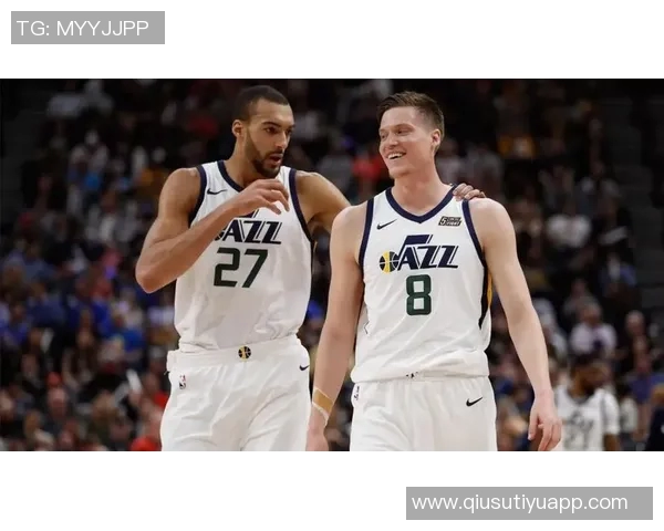 绝杀回合暂停时勇士换防守球员的背后策略分析与阿德尔曼的战术思考