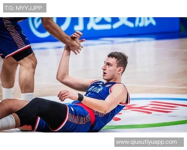 约维奇欧锦赛表现抢眼场均128分4篮板22助攻三项命中率超180俱乐部