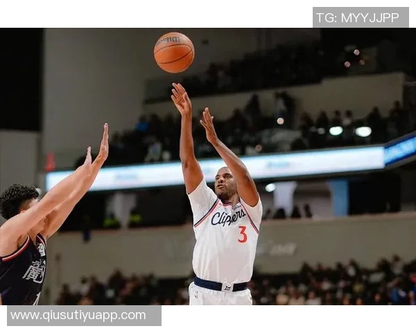 快船无法裁掉保罗希望促成转会鹿尼侠日曾对其表现出兴趣